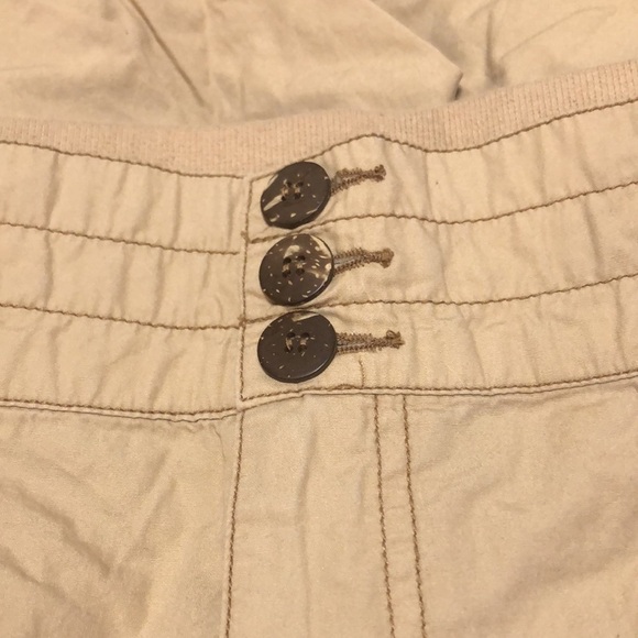 Woman’s plus size shorts size 2 vanity size - Picture 7 of 9